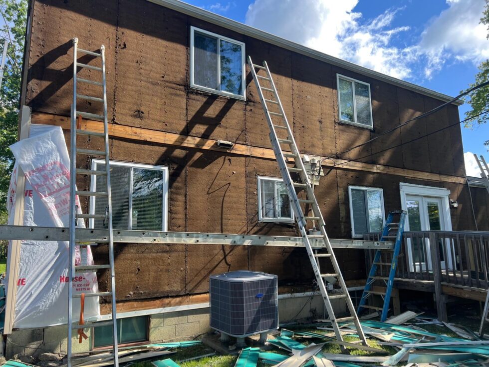 A Complete Siding Update for an Aging Columbus Home Columbus project photo1